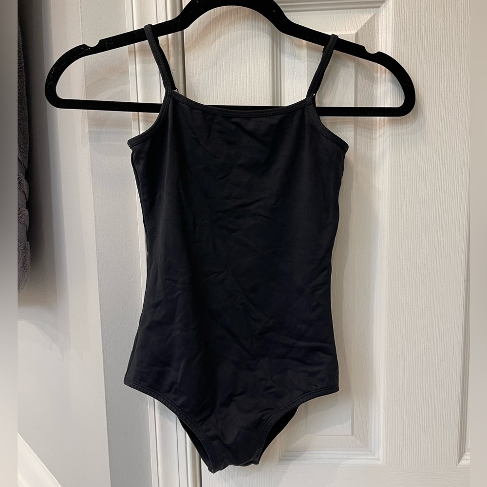 girls leotard from basic moves